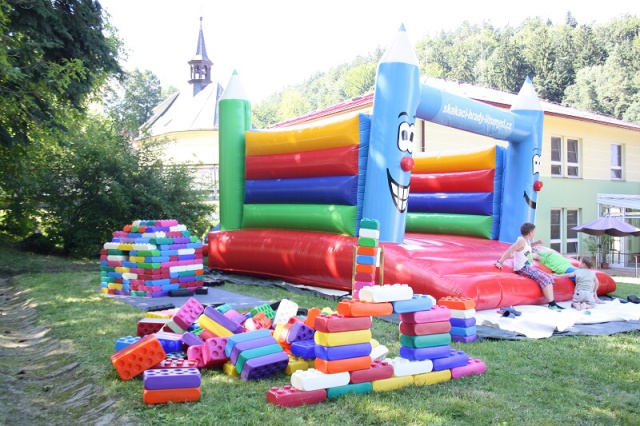slide9.jpg